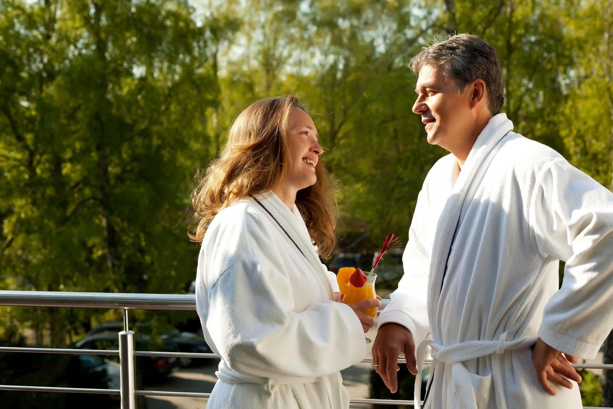Ringhotel Strandblick Ostseebad Kühlungsborn Екстериор снимка